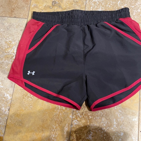 Under Armor Running Shorts - Picture 1 of 4